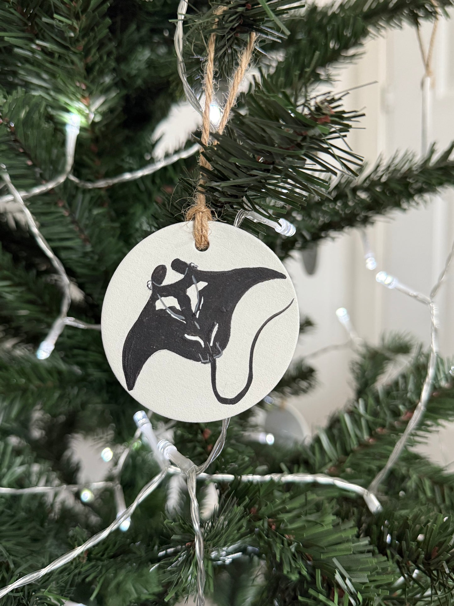 Manta Ray Christmas Bauble